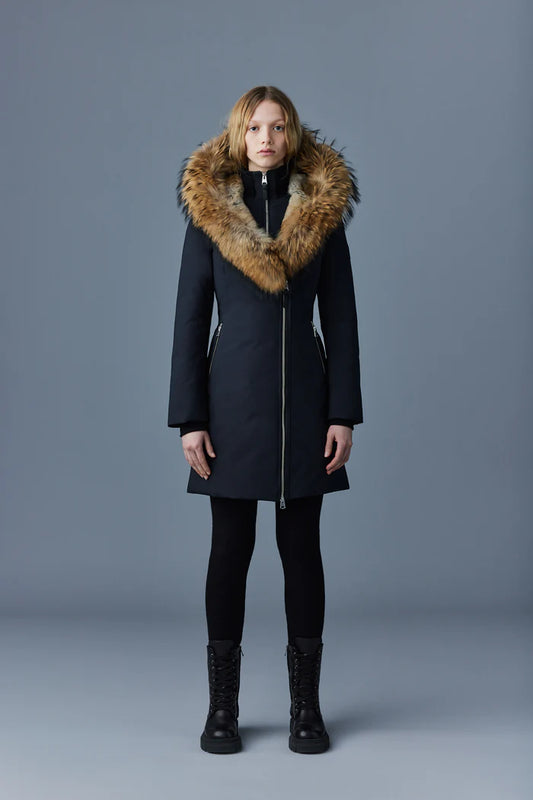 Trish, Powder Touch Down Coat