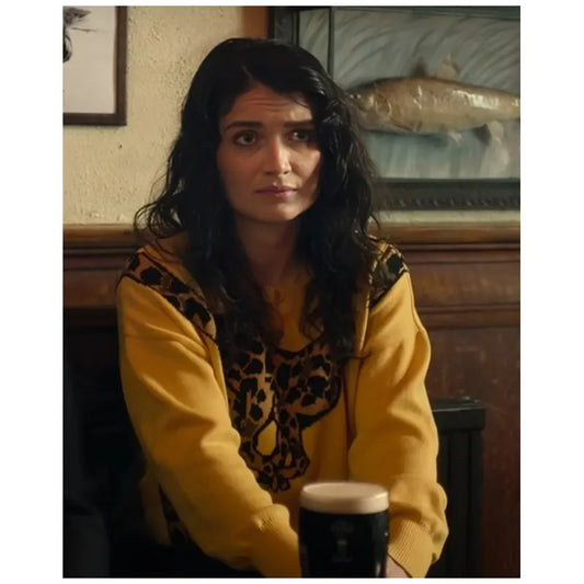 Bad Sisters S02 Eve Hewson Leopard Sweatshirt